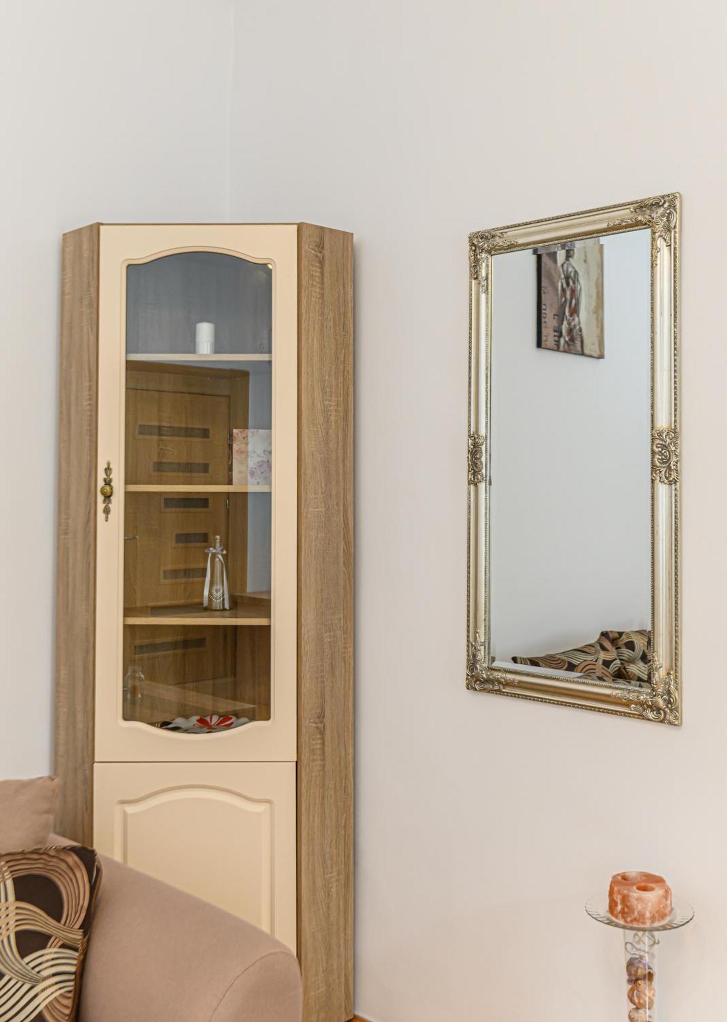 Apartment Centrul Vechi - 67sqm - 2min To Counsel Square *