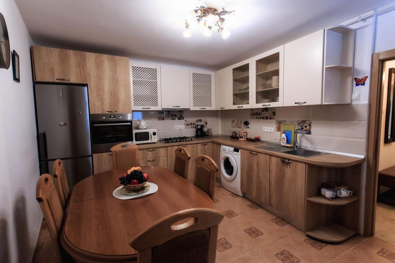 Centrul Vechi - 67sqm - 2min To Counsel Square Apartment *
